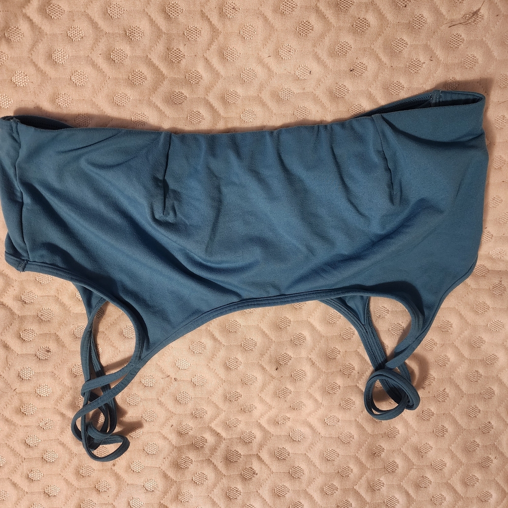 Fabletics Teal Strappy Bra